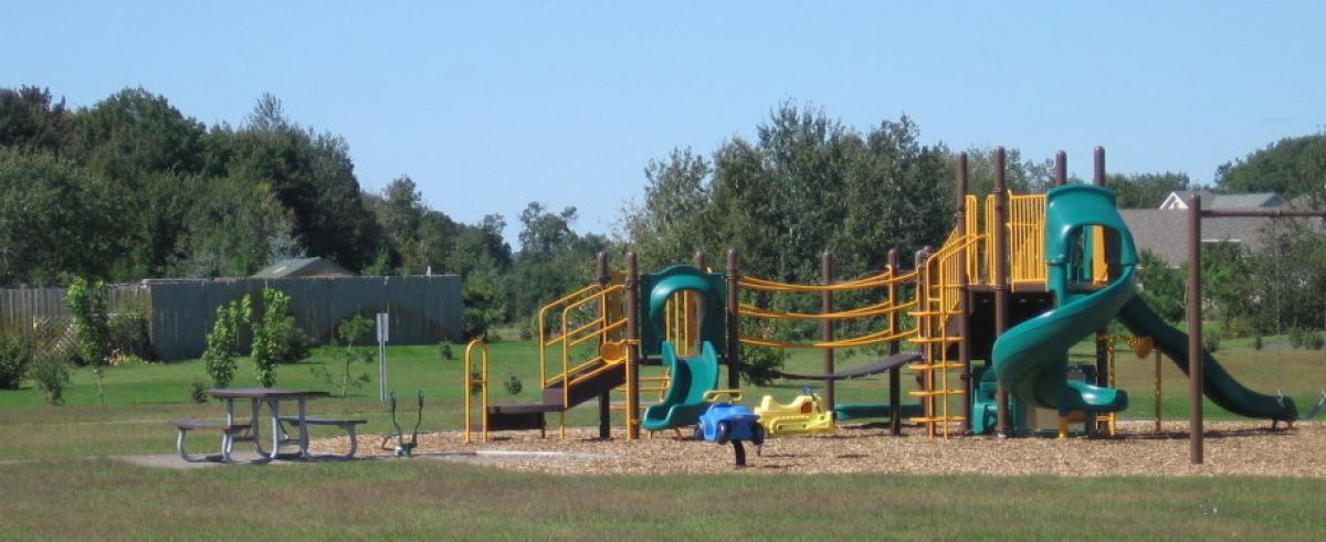 Hidden Ponds Park
