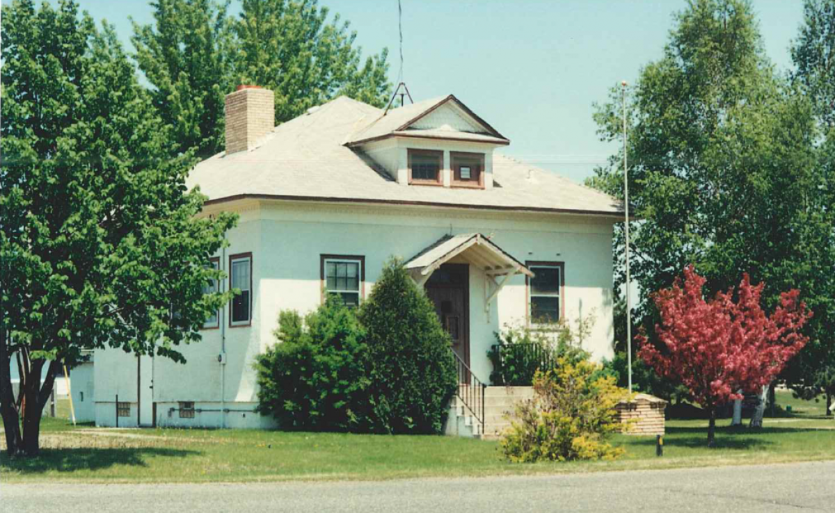 First City Hall / Police Building